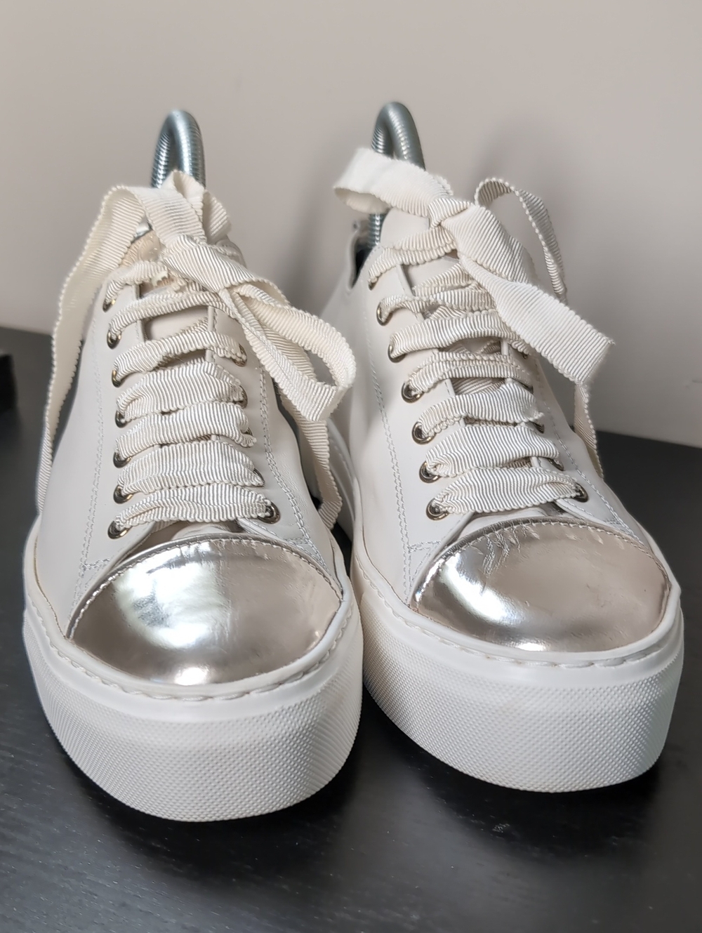 AGL Mollie Cap Toe Leather Platform Sneakers Italy Size 39